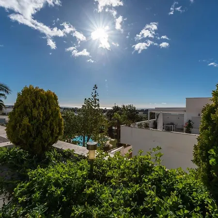Altos De Banus I Momento Апартаменты *